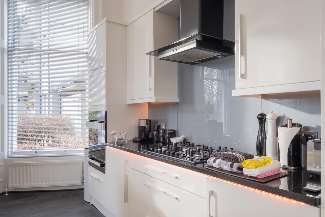 Marks At The Manor Luxury Riverside Apartments - Sleeps Up To 4, With Parking And Sky Tv Aberdeen Exterior photo