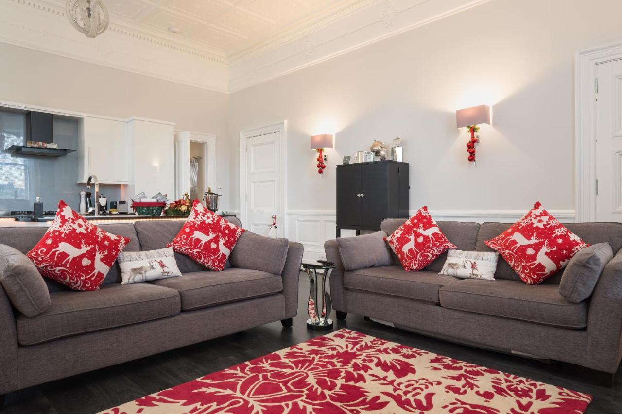 Marks At The Manor Luxury Riverside Apartments - Sleeps Up To 4, With Parking And Sky Tv Aberdeen Exterior photo